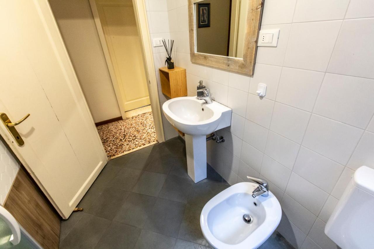 Riva De Biasio Charming Apartment Венеция Экстерьер фото