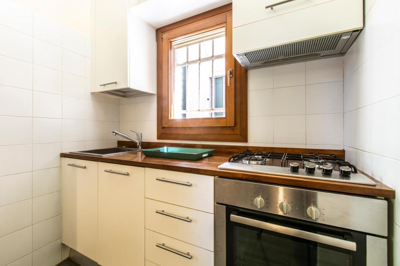 Riva De Biasio Charming Apartment Венеция Экстерьер фото