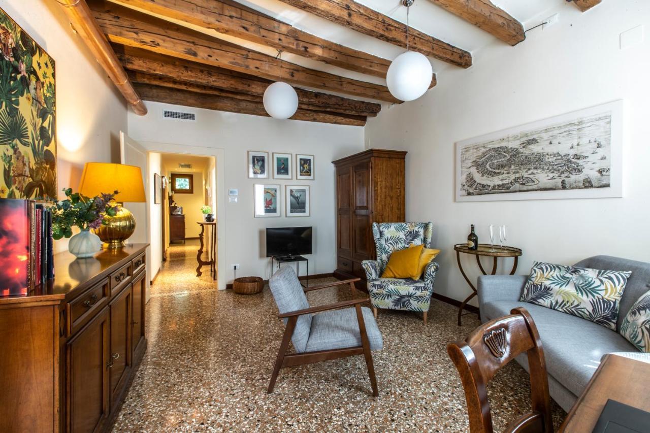 Riva De Biasio Charming Apartment Венеция Экстерьер фото