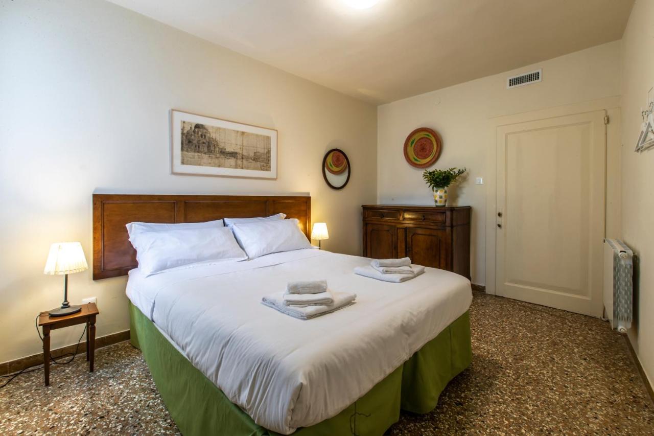 Riva De Biasio Charming Apartment Венеция Экстерьер фото